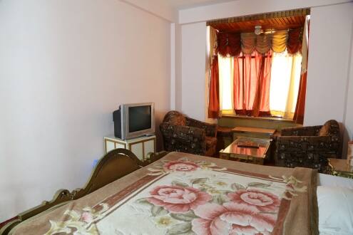 Hotel Zannat Niche Heritage, Manali 3